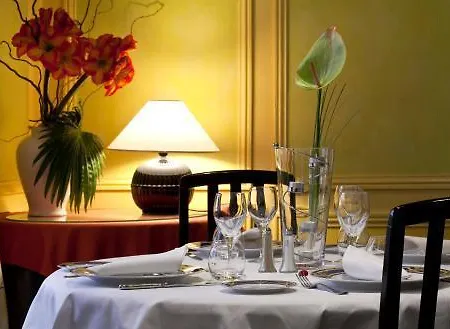Logis Le Midland 3*